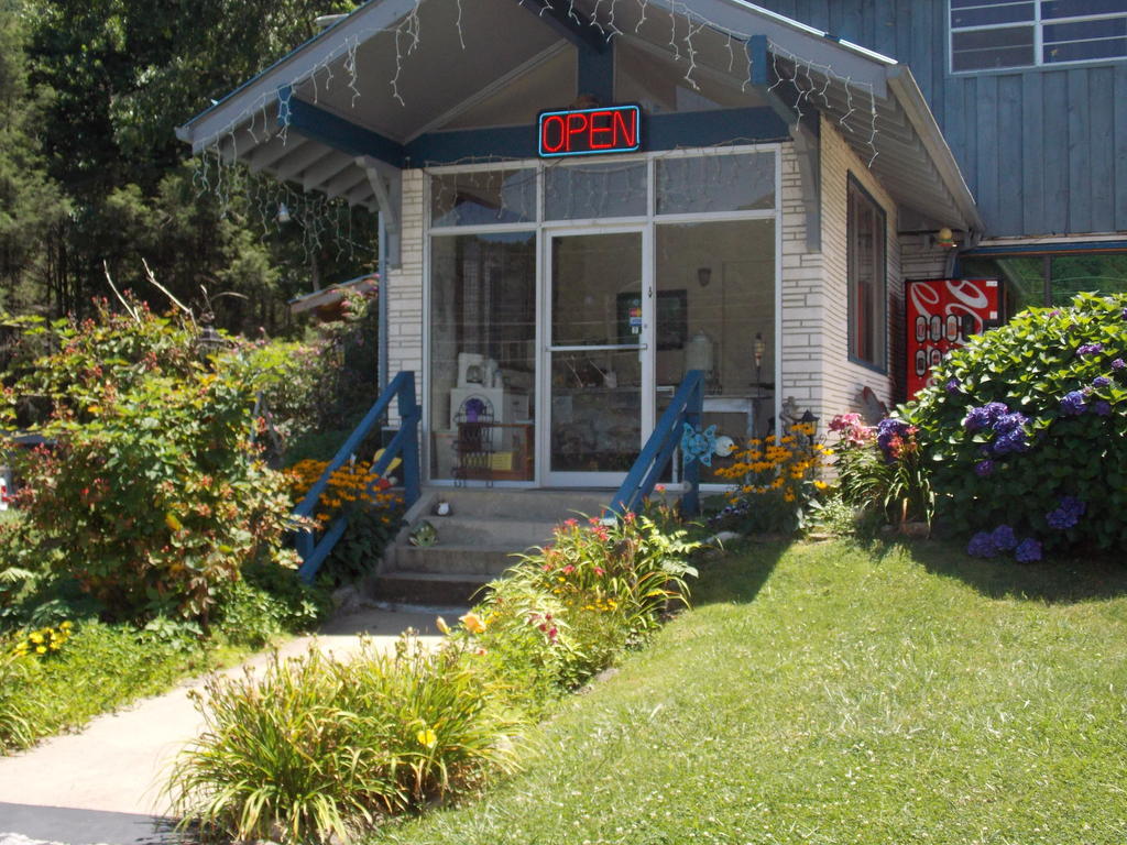 Clarketon Motel - Maggie Valley Exterior photo