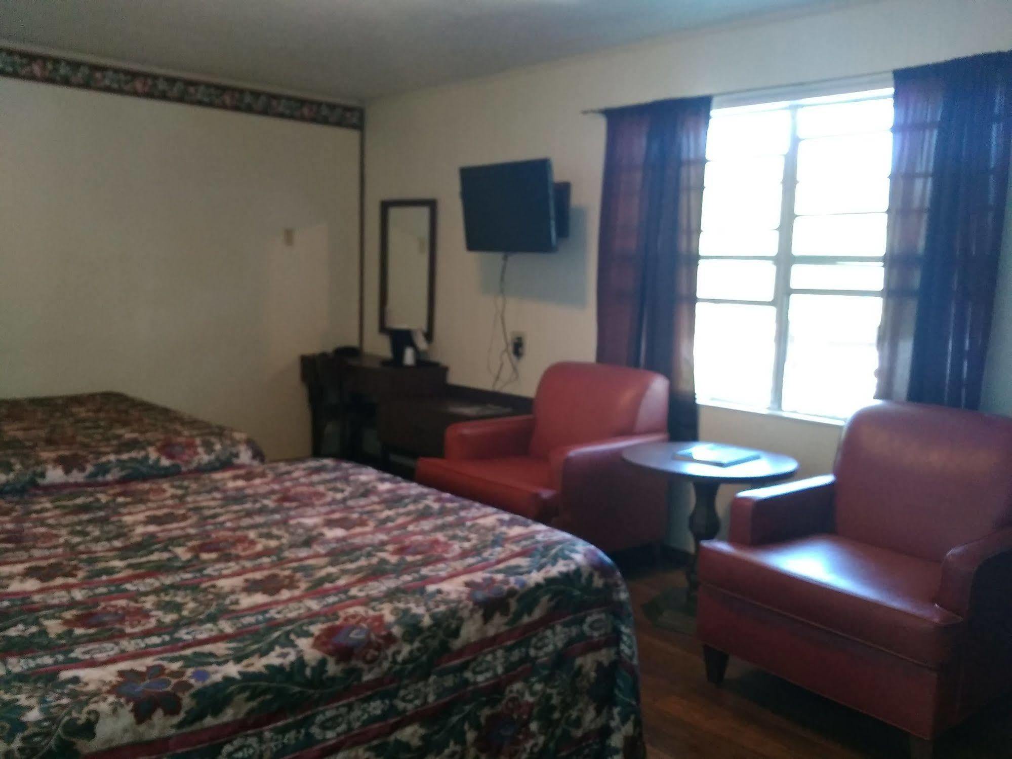 Clarketon Motel - Maggie Valley Exterior photo